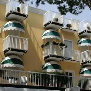 *** Hotel Grottamare Italie